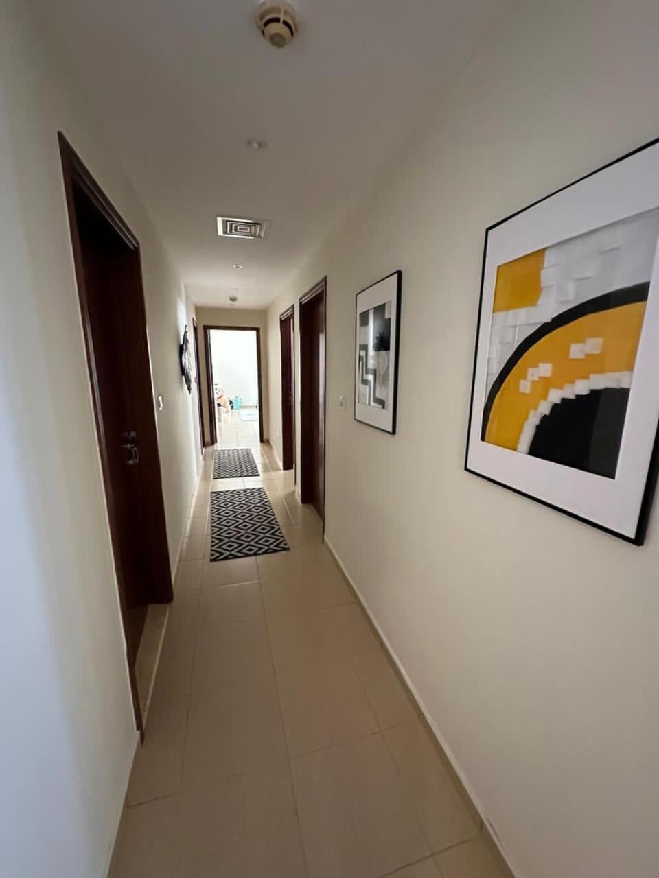Ora Place Dubai Hostel Exterior photo